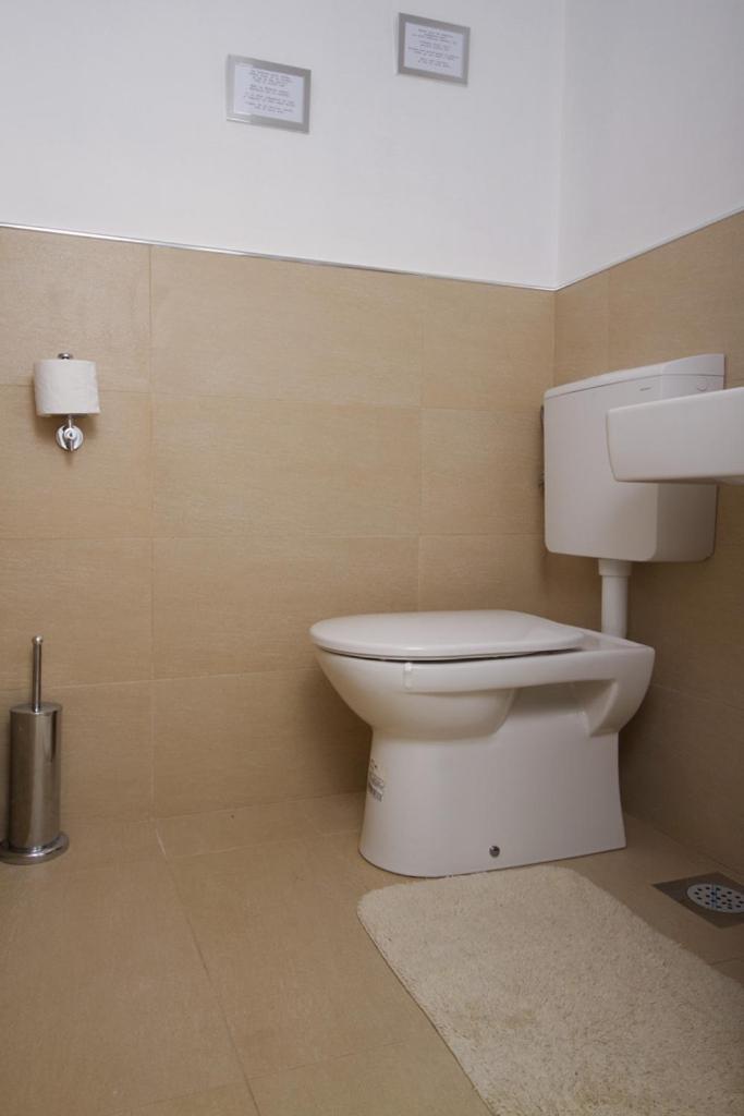 Apartments Mengore โทลมิน ภายนอก รูปภาพ
