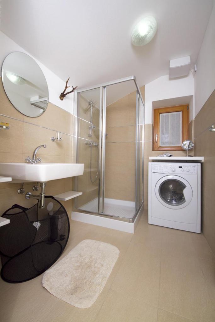 Apartments Mengore โทลมิน ภายนอก รูปภาพ